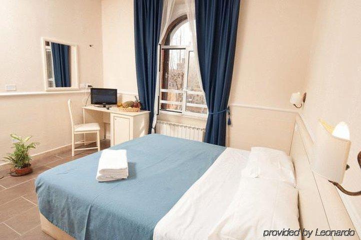 Cesar Palace Guesthouse Рим Экстерьер фото